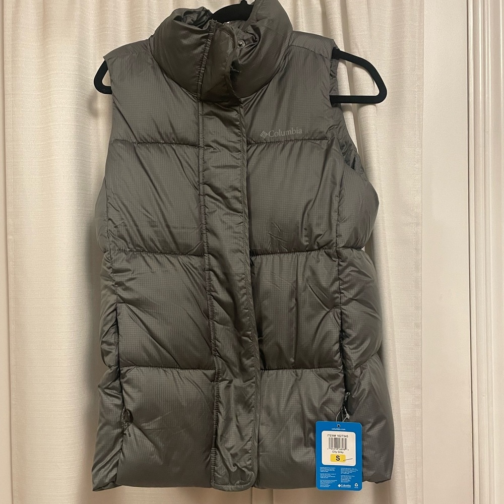Columbia puffer vest